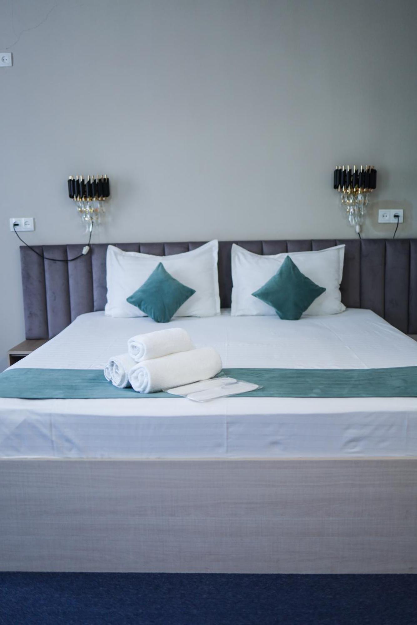 Bed and Breakfast Blue Sky Ташкент Экстерьер фото